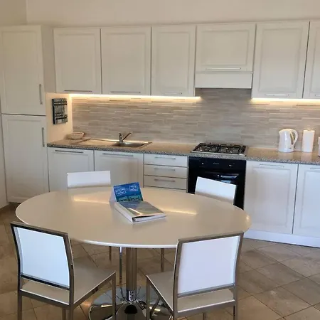 Apartment Reihenhaus Nr. 7 Mit Pool Und Super Meersicht *