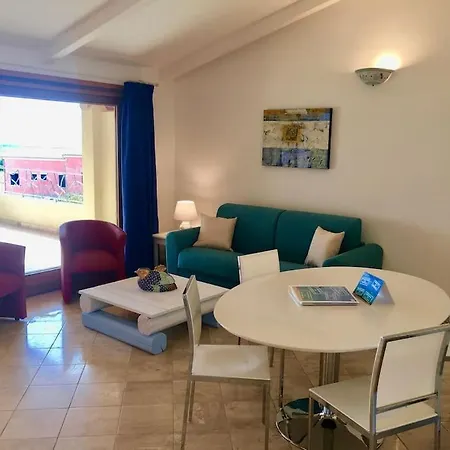 Reihenhaus Nr. 7 Mit Pool Und Super Meersicht